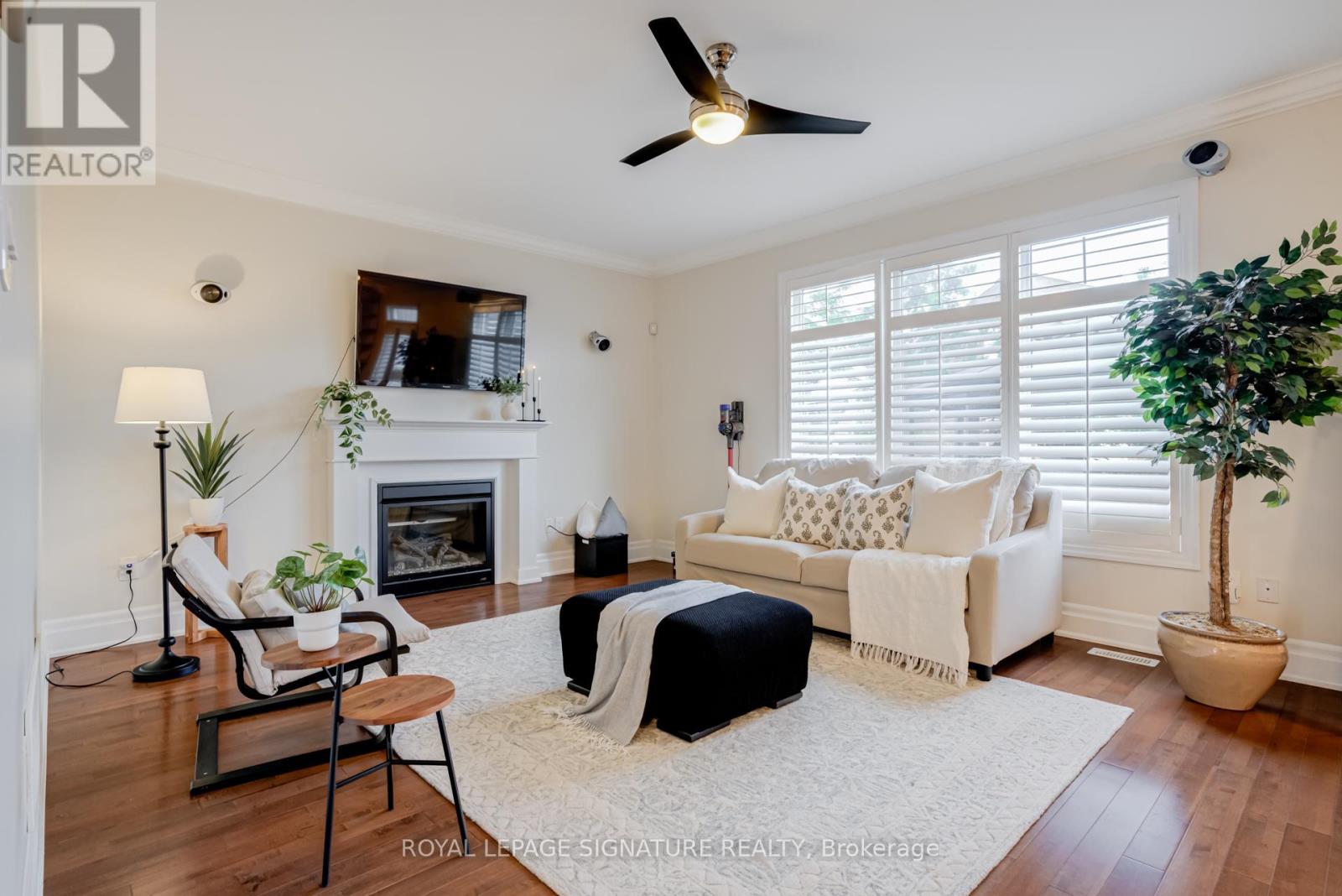 366 Cochrane Terrace, Milton, Ontario  L9T 8C1 - Photo 11 - W12571392