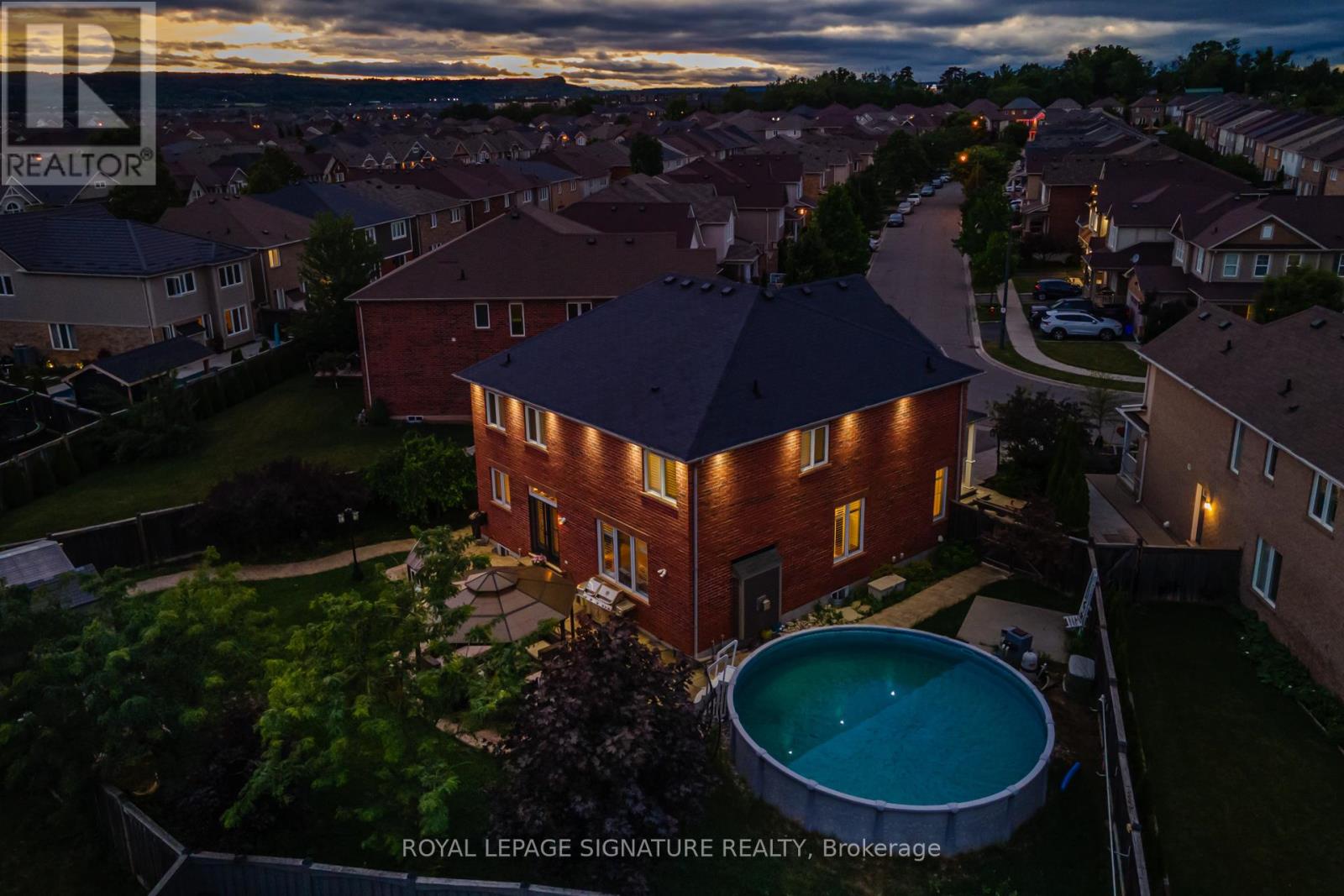 366 Cochrane Terrace, Milton, Ontario  L9T 8C1 - Photo 41 - W12571392