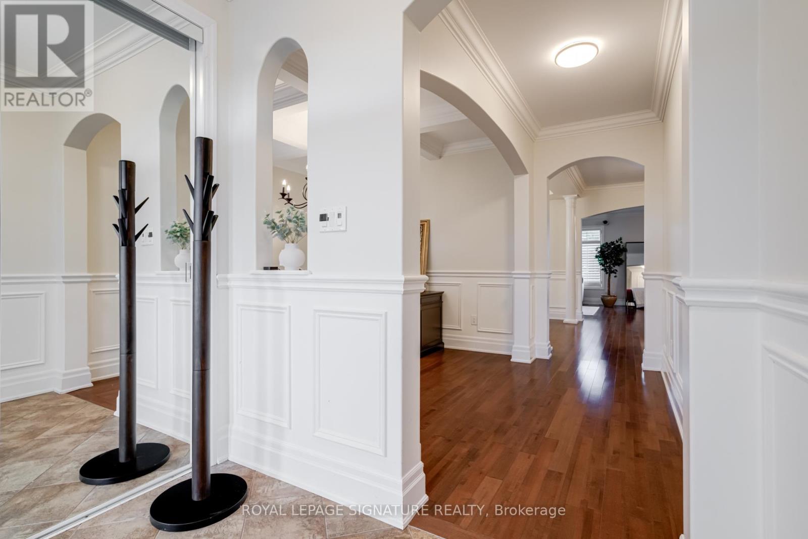 366 Cochrane Terrace, Milton, Ontario  L9T 8C1 - Photo 5 - W12571392