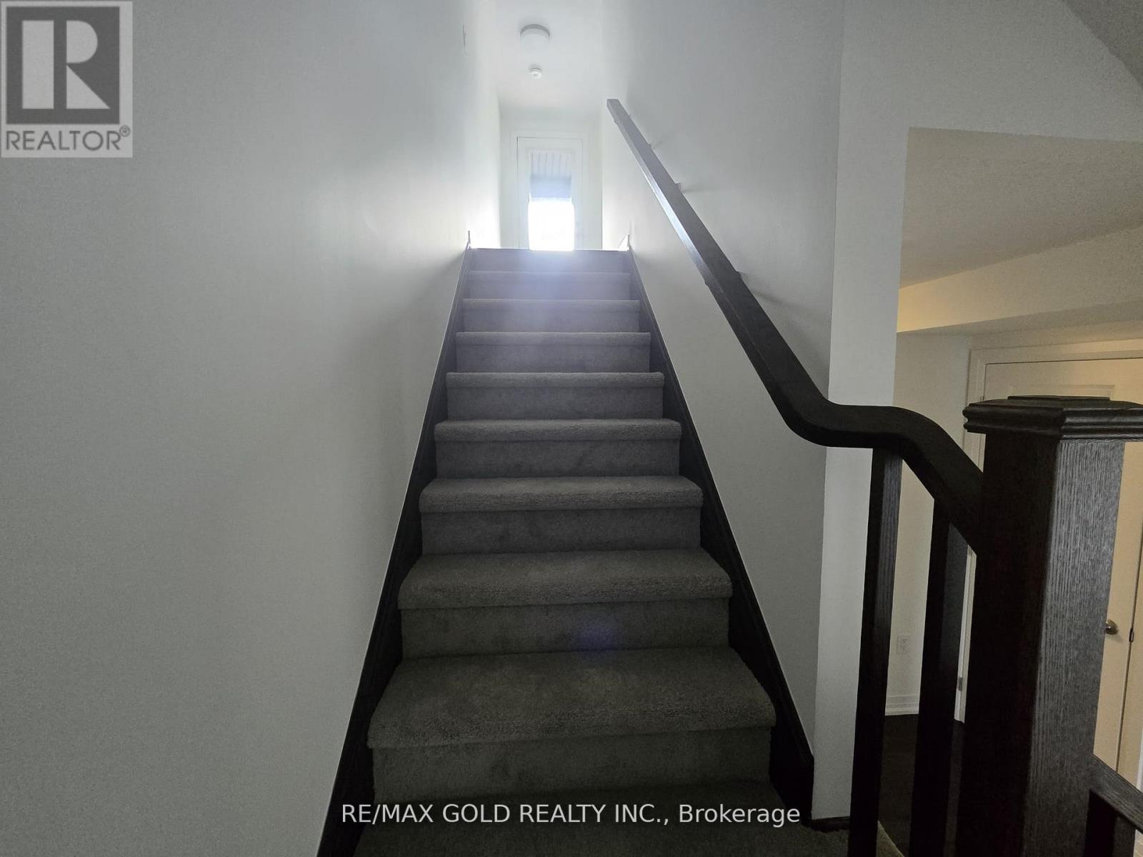 25 Moosehead Drive, Brampton, Ontario  L7A 5L9 - Photo 15 - W12571408