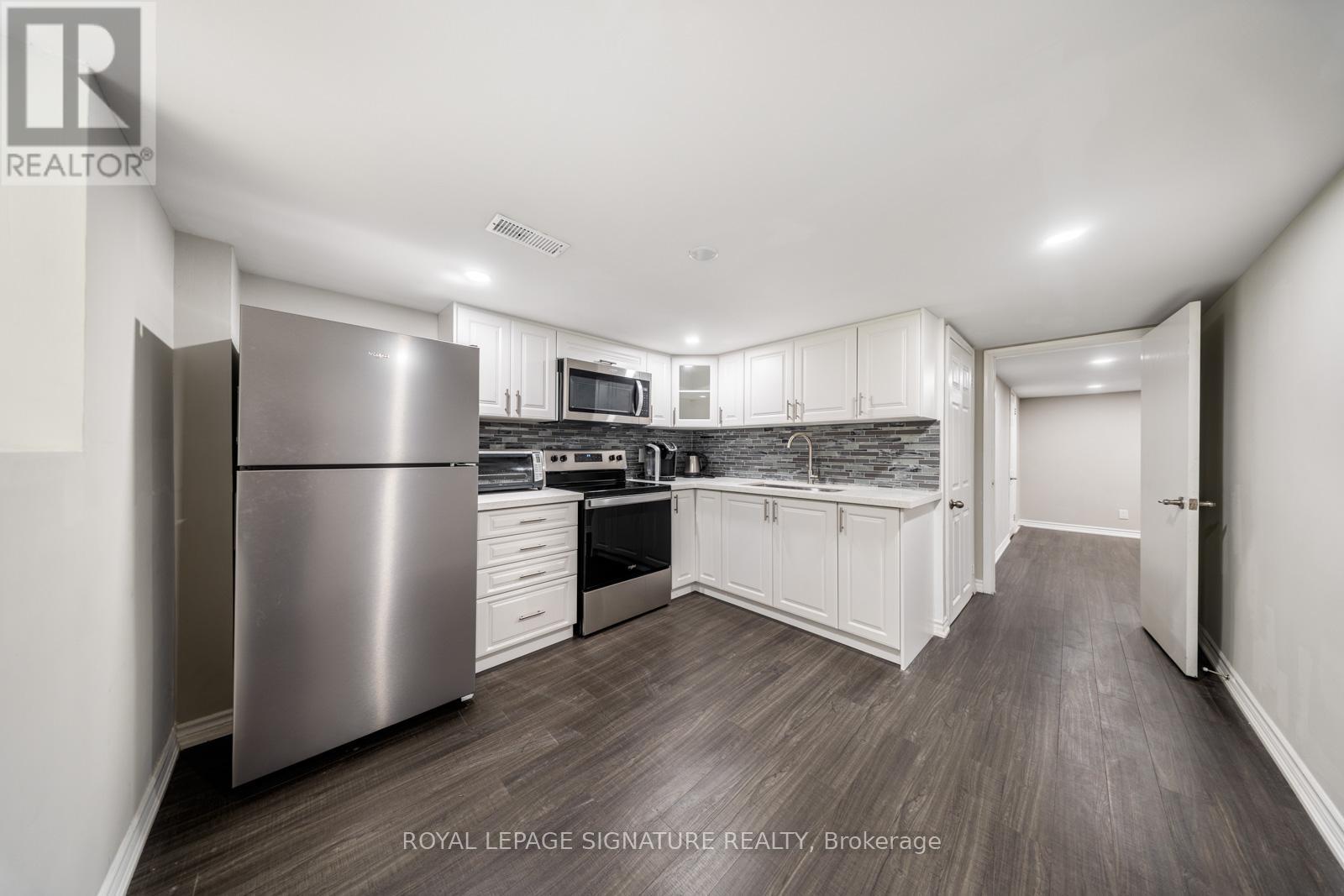 63 Collingdale Road, Toronto, Ontario  M9V 3R2 - Photo 40 - W12571414