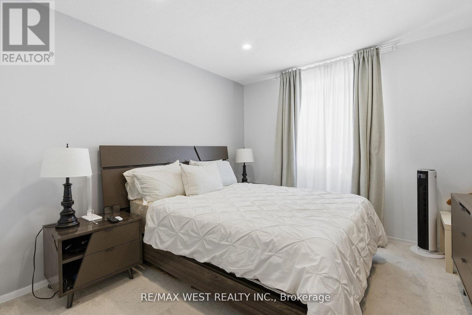 309 - 2485 Woking Crescent, Mississauga, Ontario  L5K 1Z6 - Photo 13 - W12571416