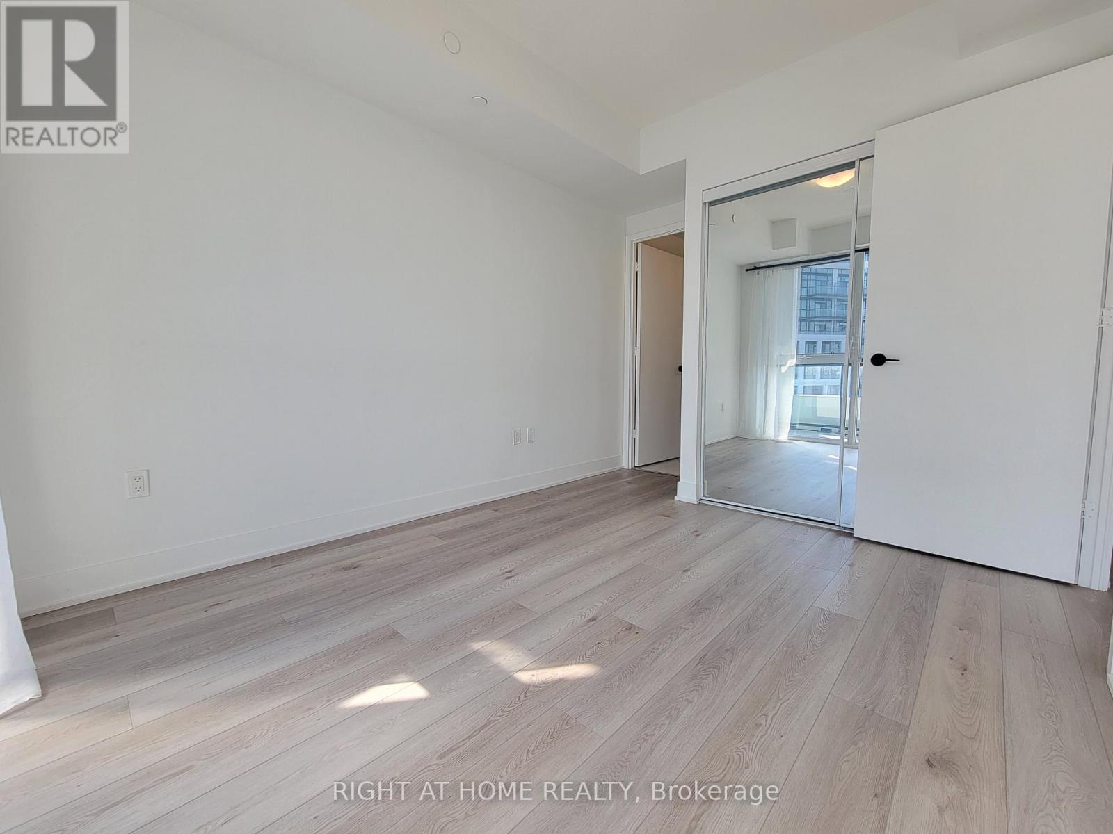 612 - 60 George Butchart Drive, Toronto, Ontario  M3K 0E1 - Photo 14 - W12571480