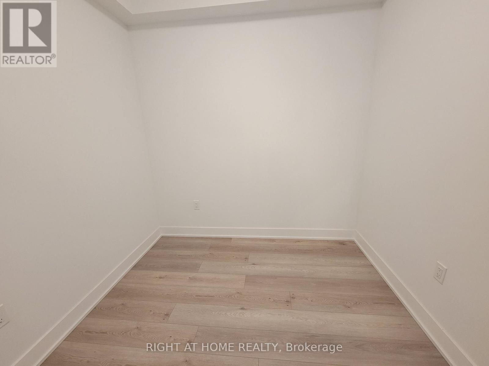 612 - 60 George Butchart Drive, Toronto, Ontario  M3K 0E1 - Photo 19 - W12571480