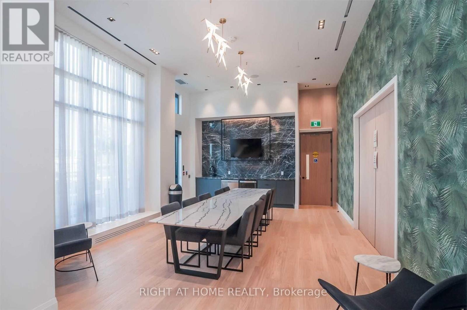 612 - 60 George Butchart Drive, Toronto, Ontario  M3K 0E1 - Photo 28 - W12571480