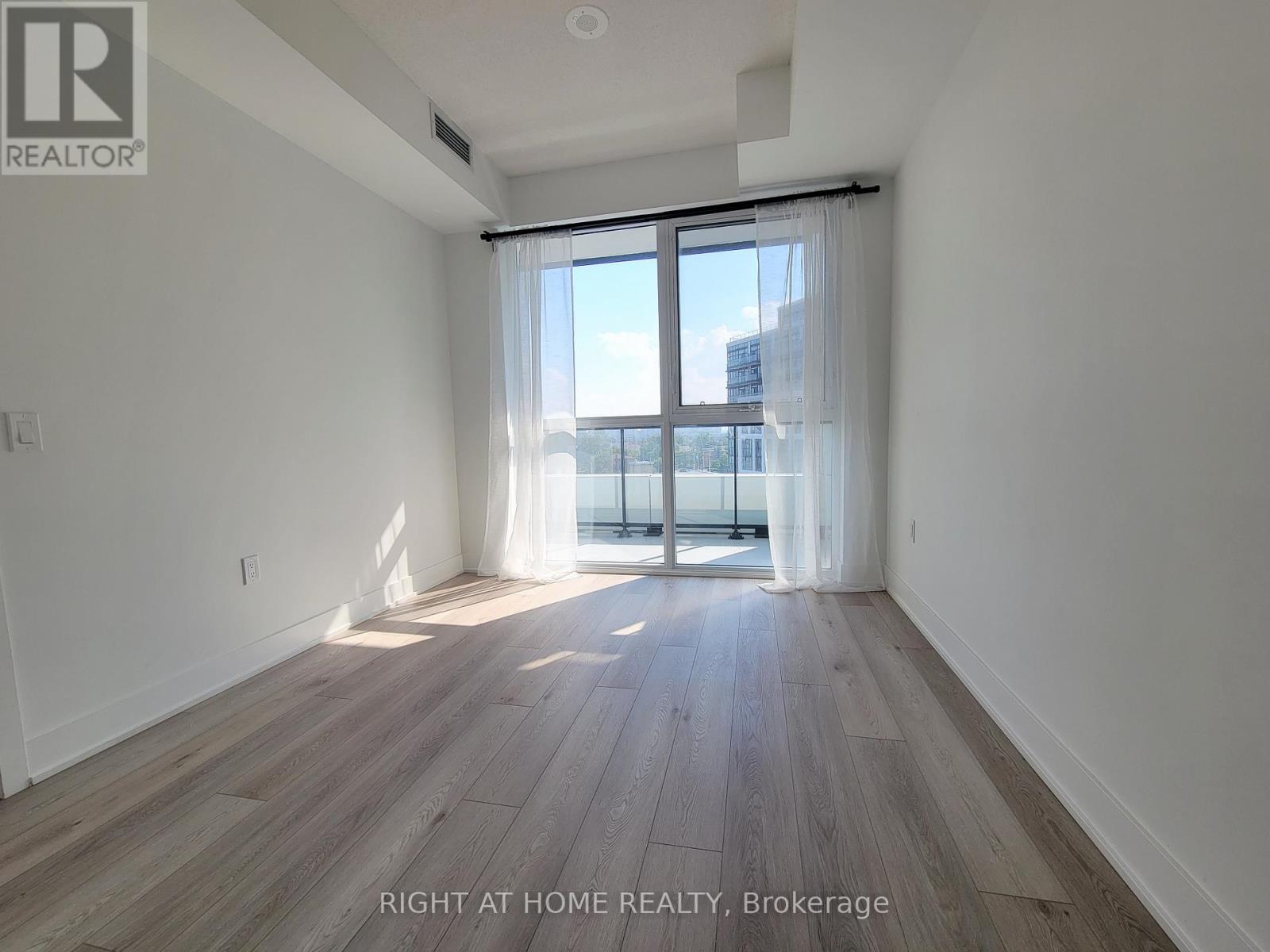 612 - 60 George Butchart Drive, Toronto, Ontario  M3K 0E1 - Photo 7 - W12571480