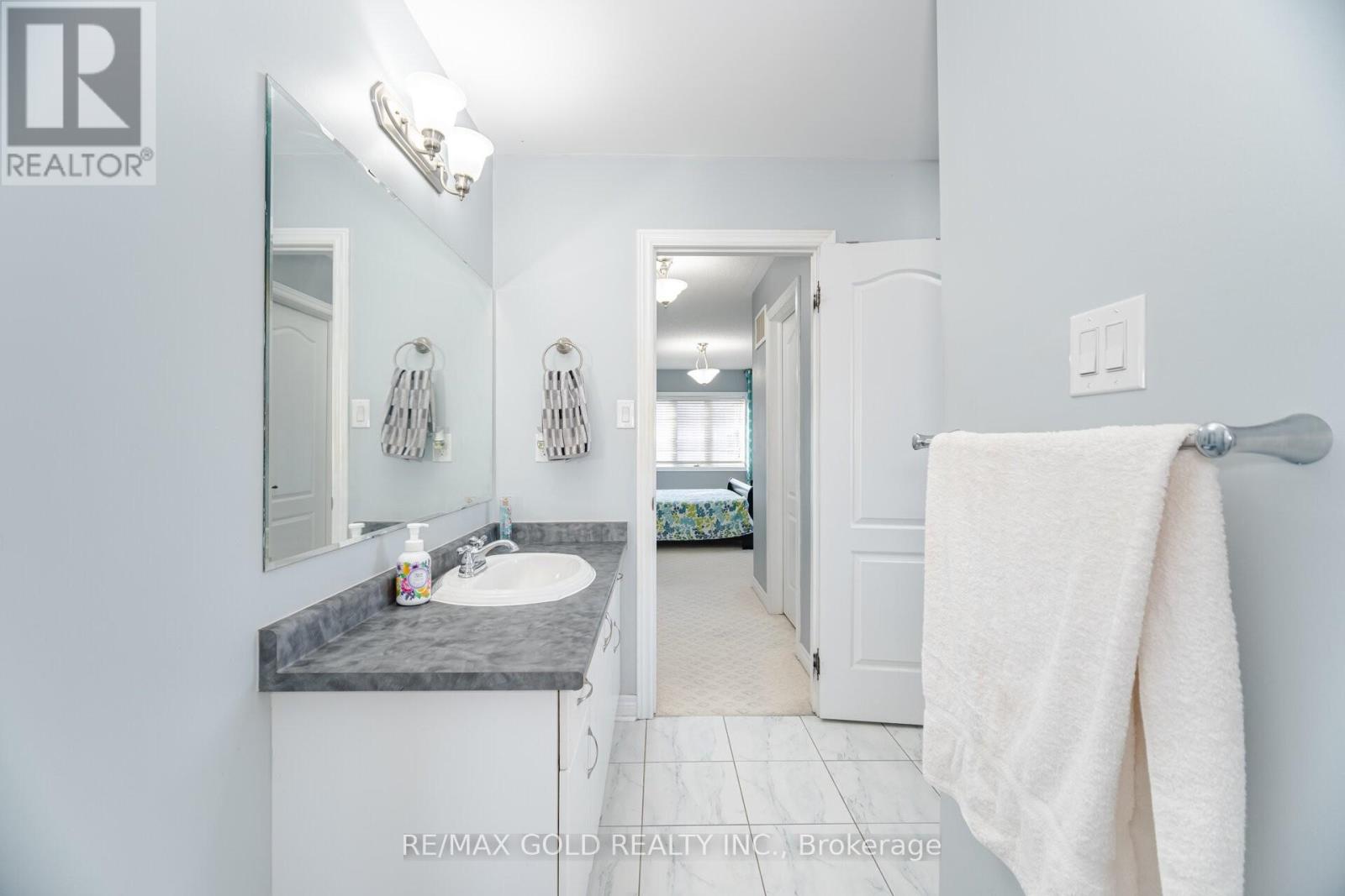 4 Fanfare Place, Brampton, Ontario  L6P 3E2 - Photo 18 - W12571482