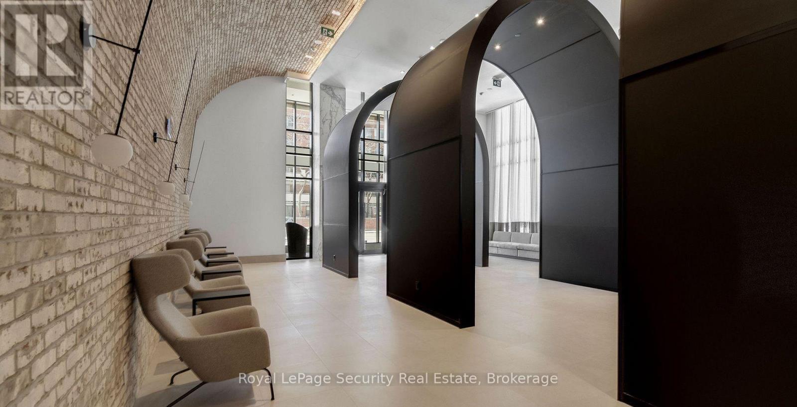 426 - 285 Dufferin Street, Toronto, Ontario  M6K 0J2 - Photo 16 - W12571512