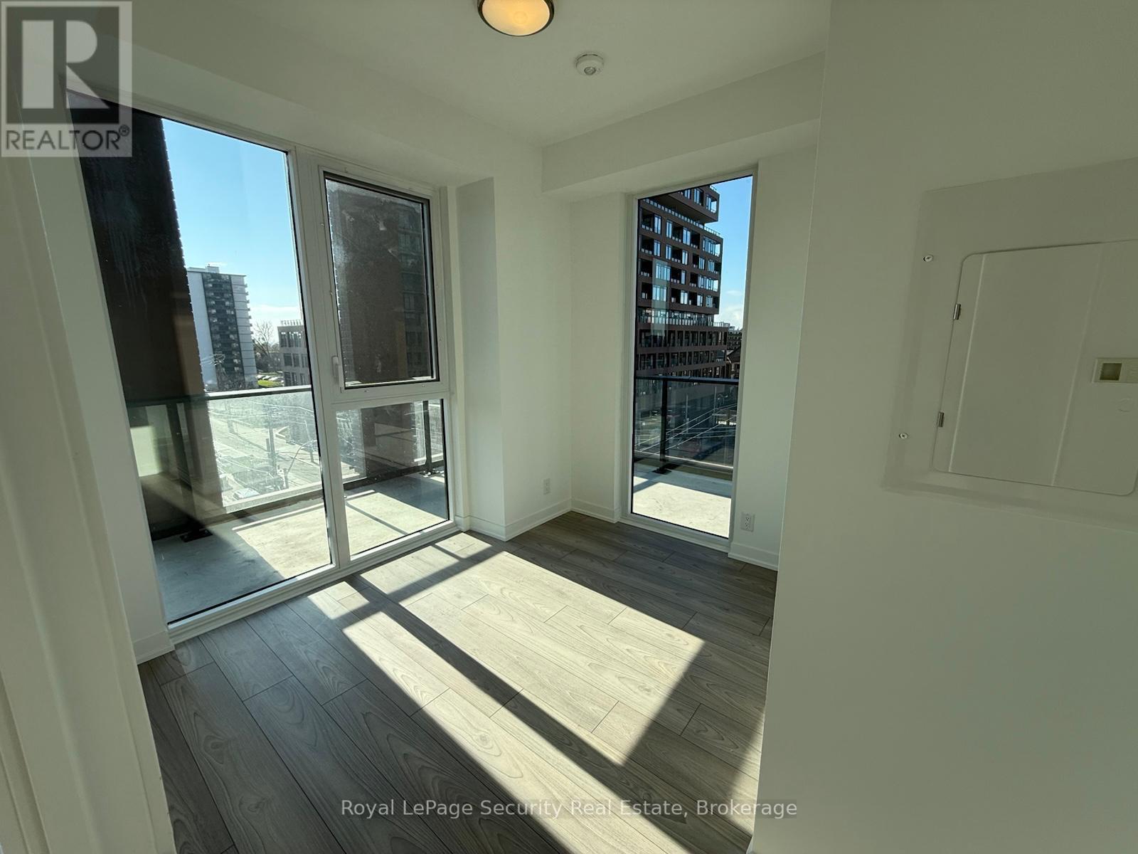 426 - 285 Dufferin Street, Toronto, Ontario  M6K 0J2 - Photo 9 - W12571512