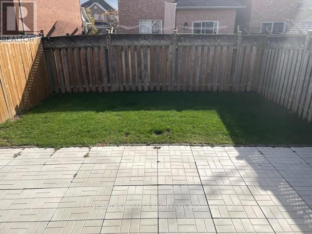 3480 Fountain Park Avenue, Mississauga, Ontario  L5M 7E5 - Photo 30 - W12571528