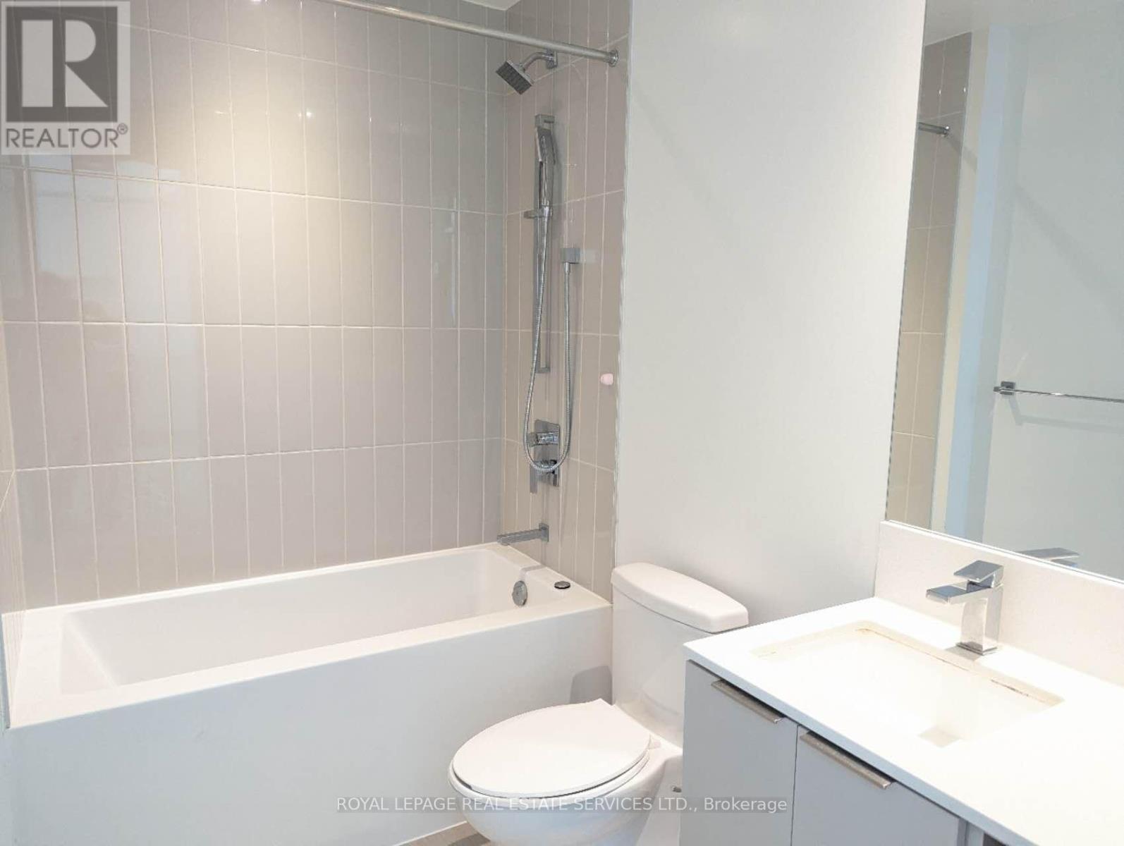 1908 - 3900 Confederation Parkway, Mississauga, Ontario  L5B 0M3 - Photo 14 - W12571530