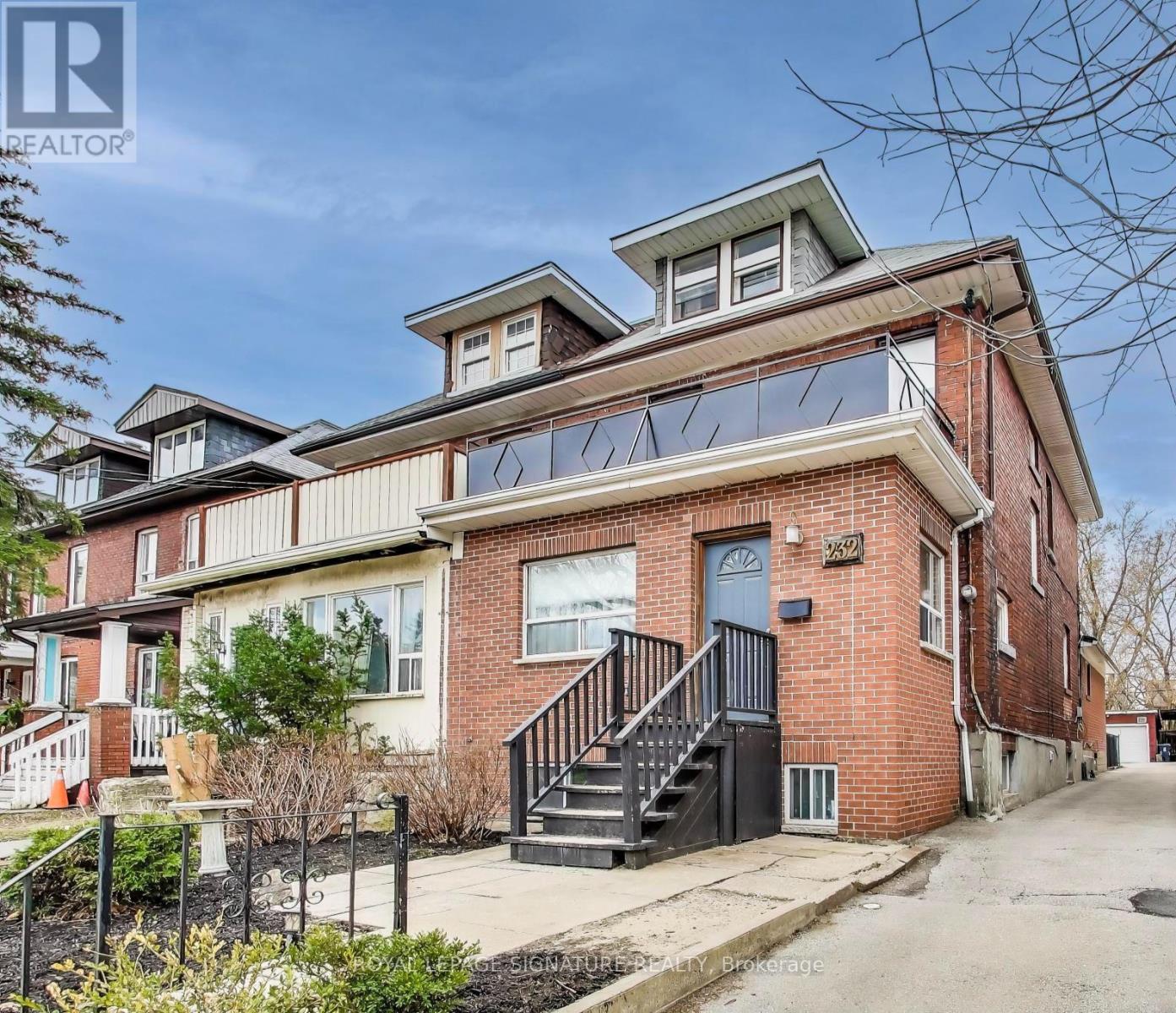 232 PACIFIC AVENUE, Toronto, Ontario
