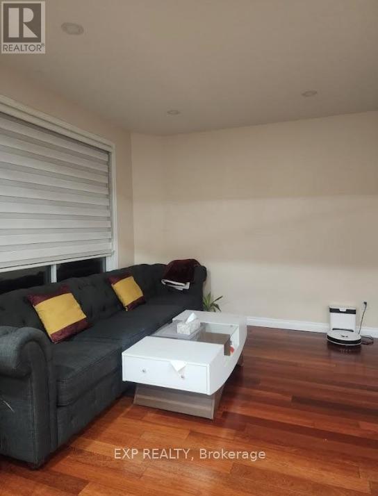 301 Rossmore Court, London South, Ontario  N6C 6B8 - Photo 2 - X12570576