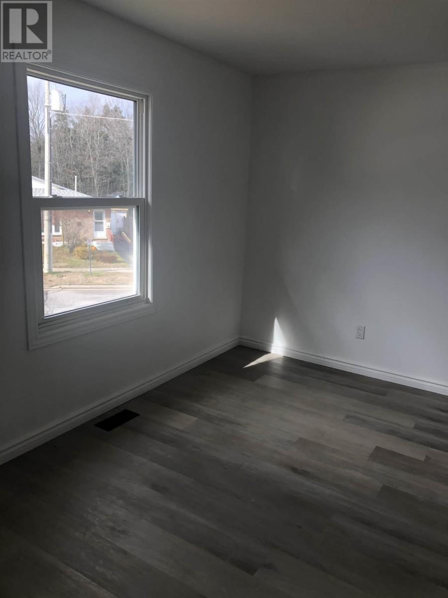 48 Beckett Blvd, Elliot Lake, Ontario  P5A 3P7 - Photo 7 - SM253331