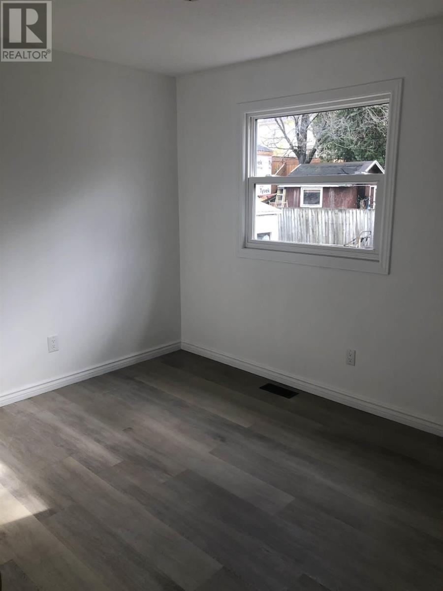 48 Beckett Blvd, Elliot Lake, Ontario  P5A 3P7 - Photo 9 - SM253331