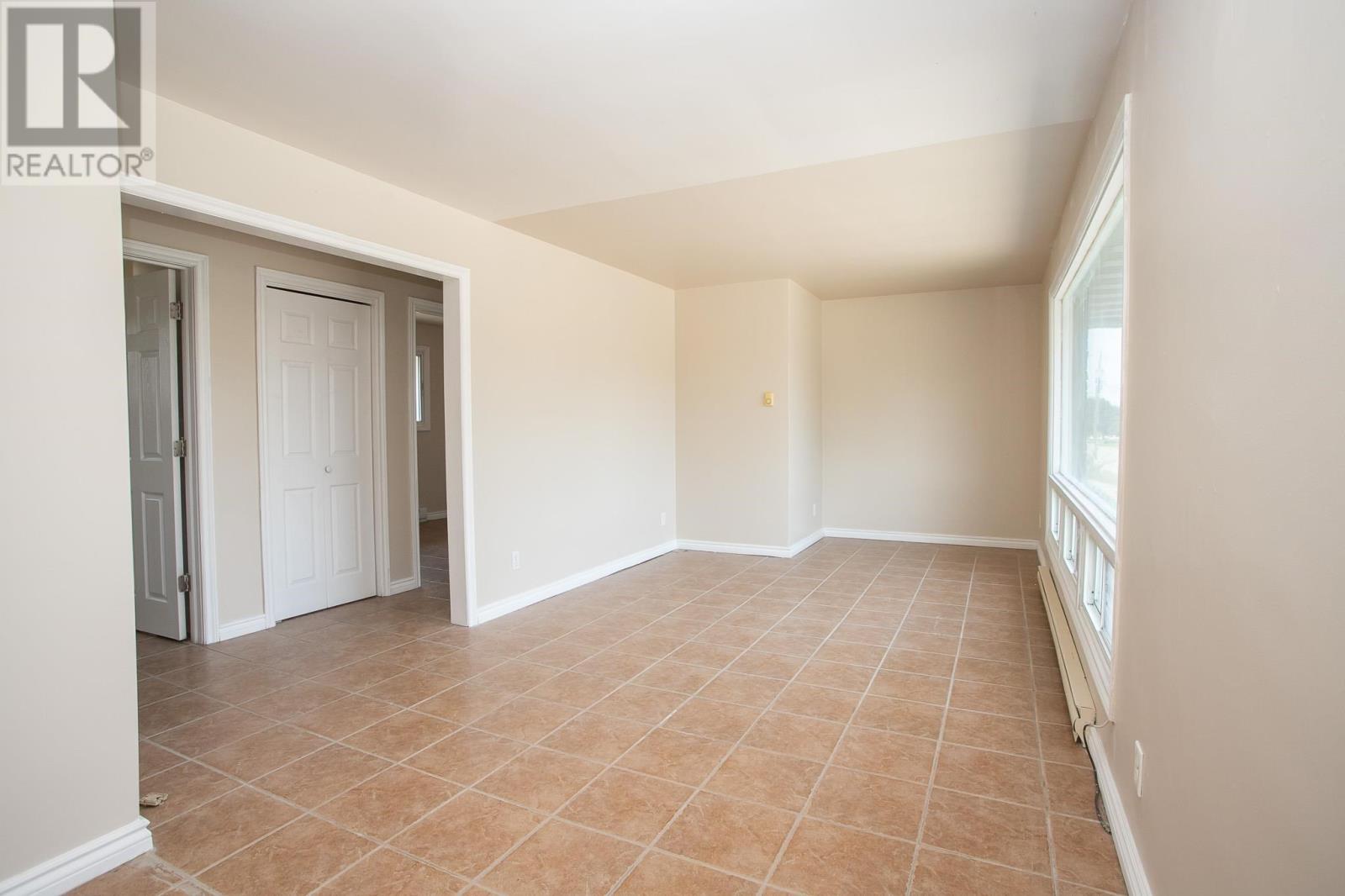 84 Wallace Ter, Sault Ste. Marie, Ontario  P6C 1K3 - Photo 14 - SM253332