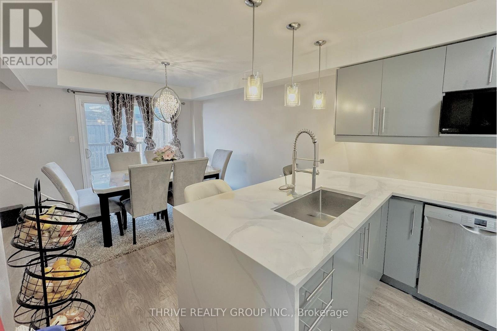 Upper - 1608 Evans Boulevard, London South, Ontario  N6M 0A9 - Photo 7 - X12571624