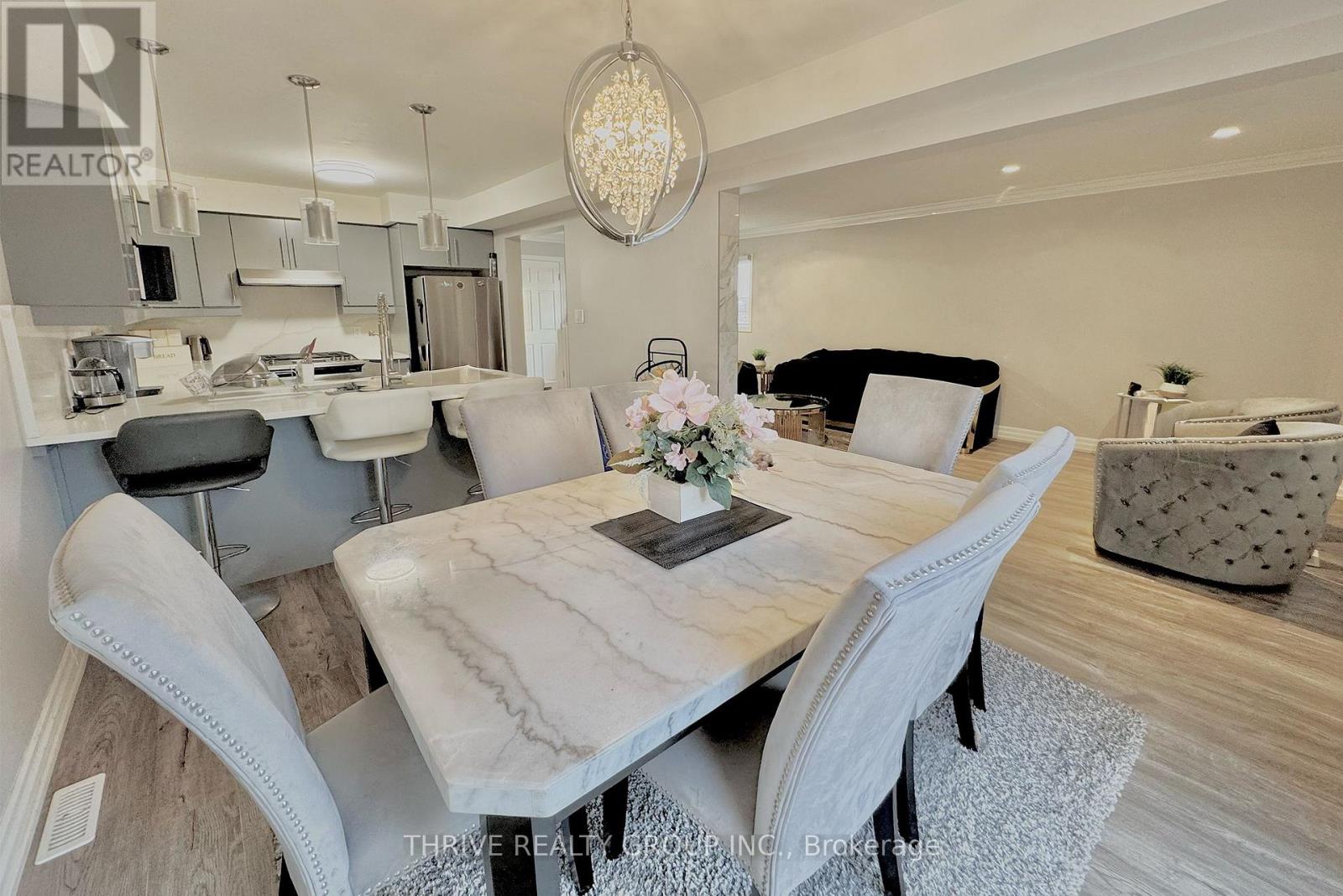 Upper - 1608 Evans Boulevard, London South, Ontario  N6M 0A9 - Photo 9 - X12571624