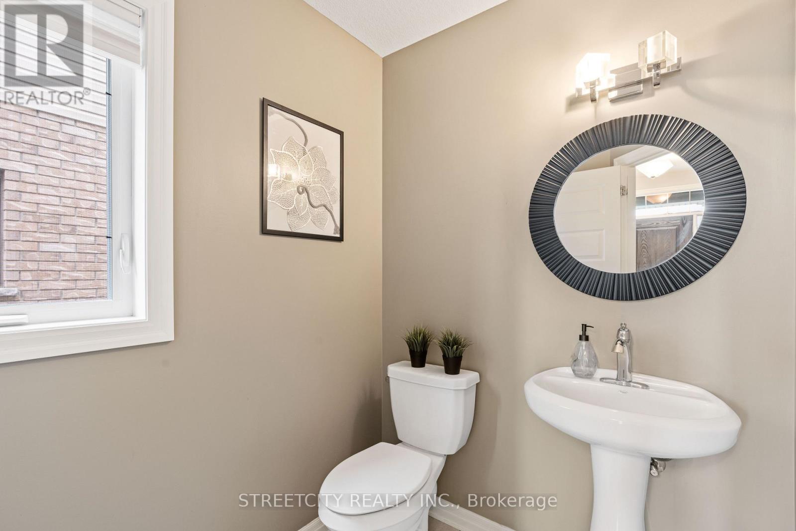 1287 Howlett Circle, London North, Ontario  N5X 0K6 - Photo 16 - X12571658