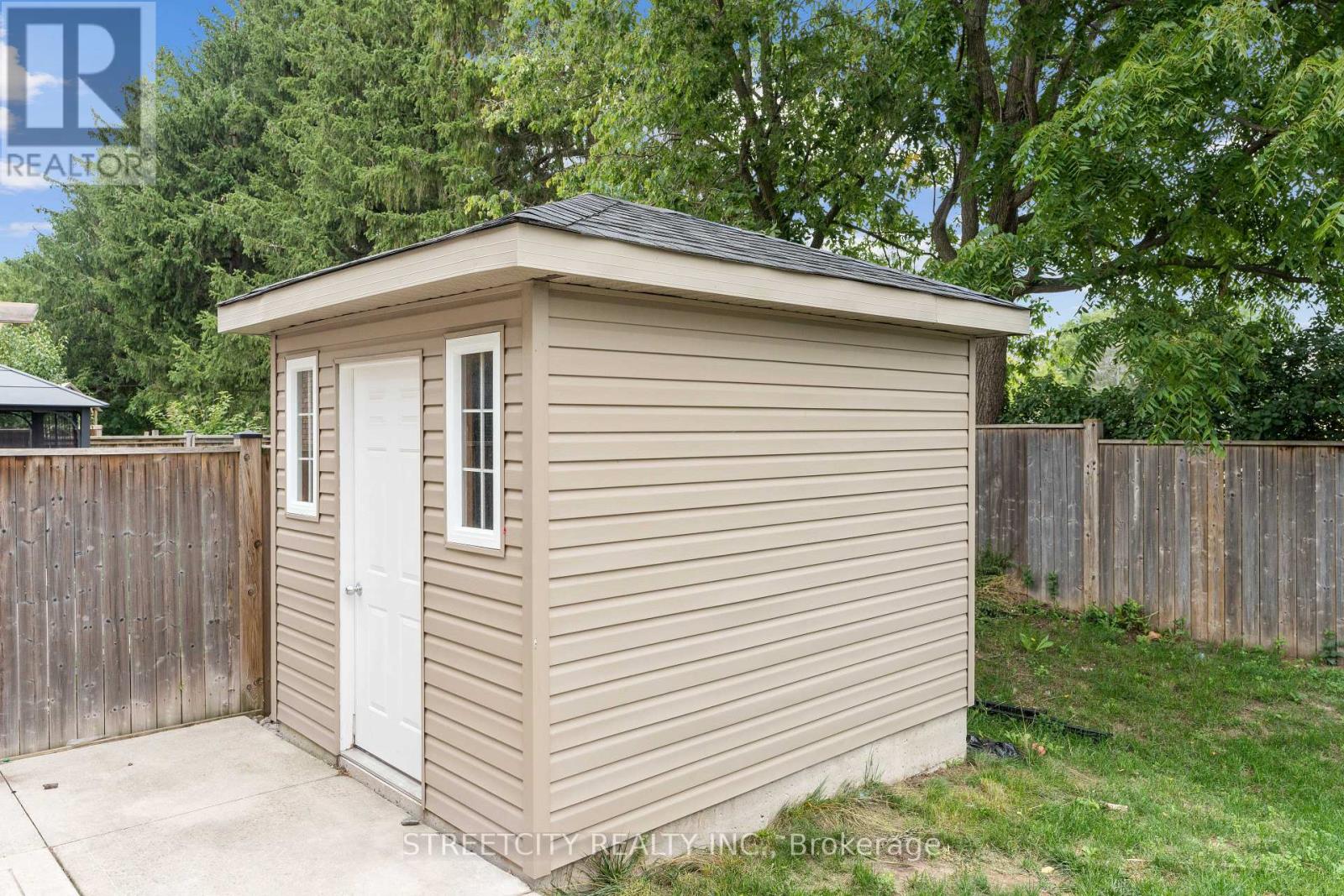 1287 Howlett Circle, London North, Ontario  N5X 0K6 - Photo 42 - X12571658