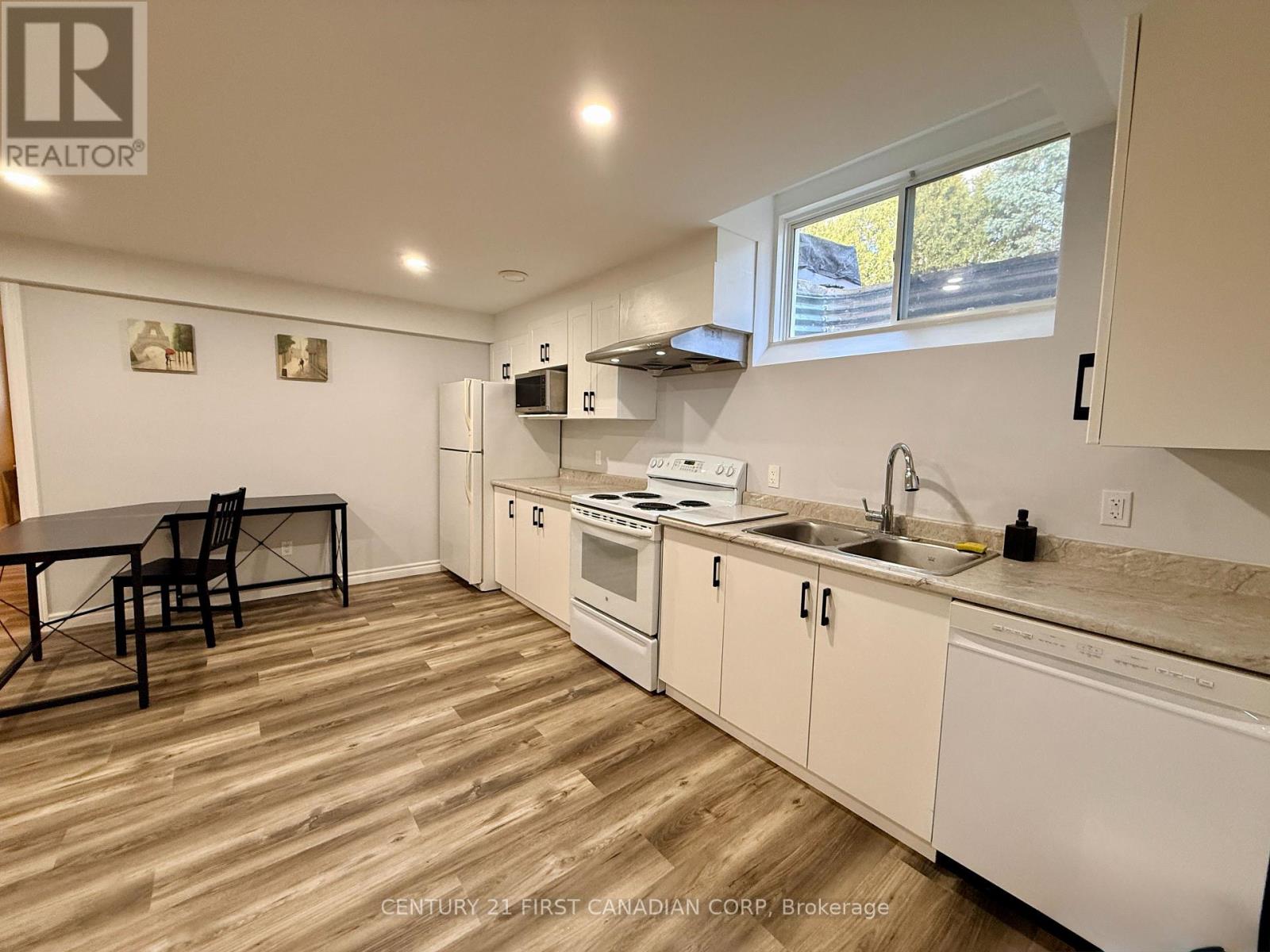 Lower - 1744 Louise Boulevard, London North, Ontario  N6G 5E7 - Photo 10 - X12571668