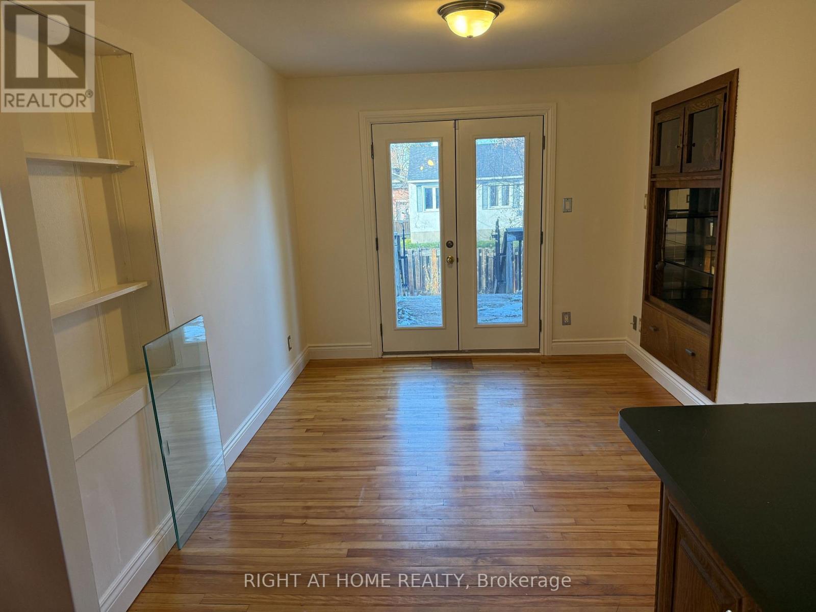 97 Rita Avenue, Ottawa, Ontario  K2G 2H2 - Photo 11 - X12571696