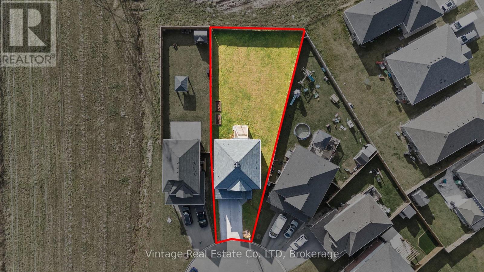 33 Cinnamon Street, Thorold, Ontario  L2V 0H6 - Photo 22 - X12570838