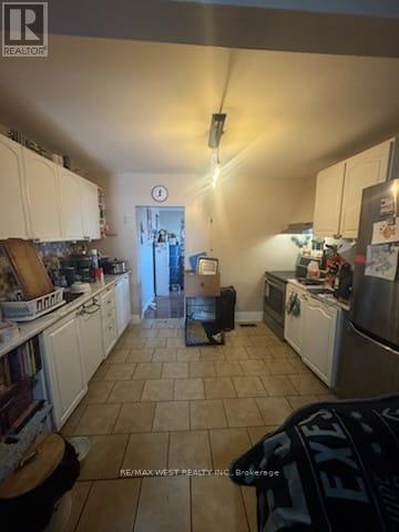 881 Marion Avenue, Windsor, Ontario  N9A 2H8 - Photo 15 - X12571334