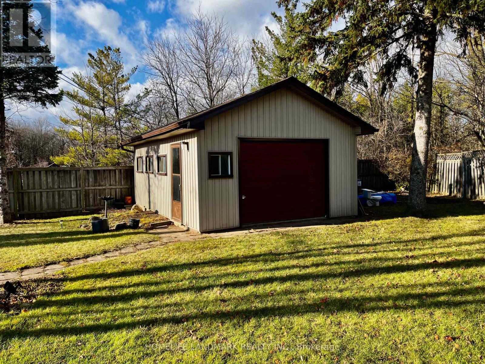 288 Cedar Crescent, Cambridge, Ontario  N1S 1X1 - Photo 5 - X12571410