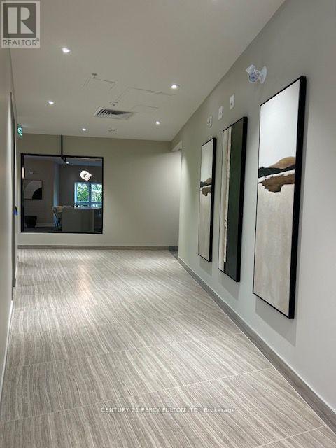 305 - 1100 Lackner Place, Kitchener, Ontario  N2A 0M1 - Photo 32 - X12571540