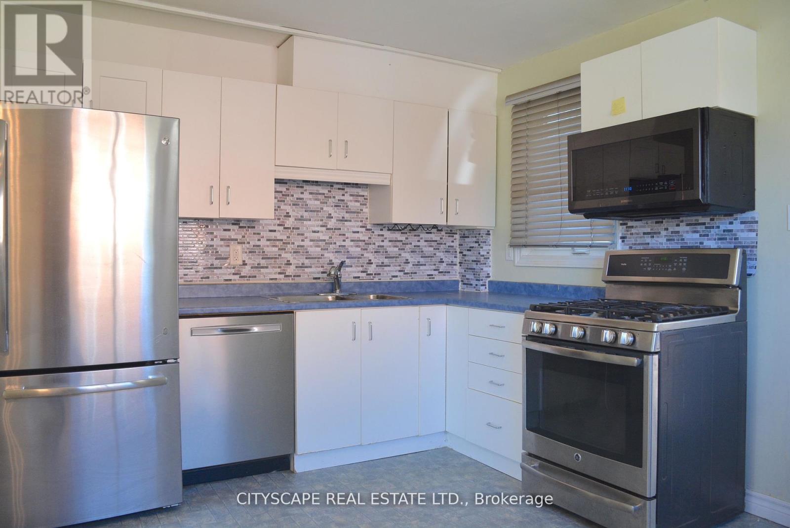 258 Lorne Avenue, Kitchener, Ontario  N2M 3Y8 - Photo 10 - X12571552