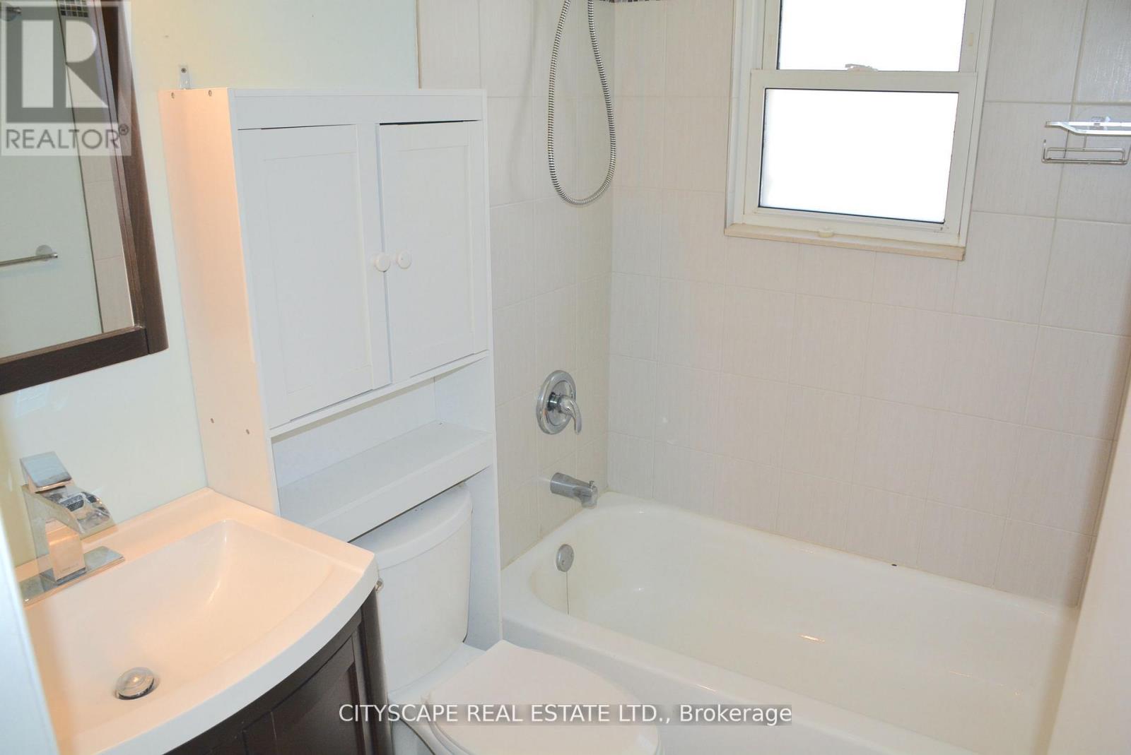 258 Lorne Avenue, Kitchener, Ontario  N2M 3Y8 - Photo 14 - X12571552