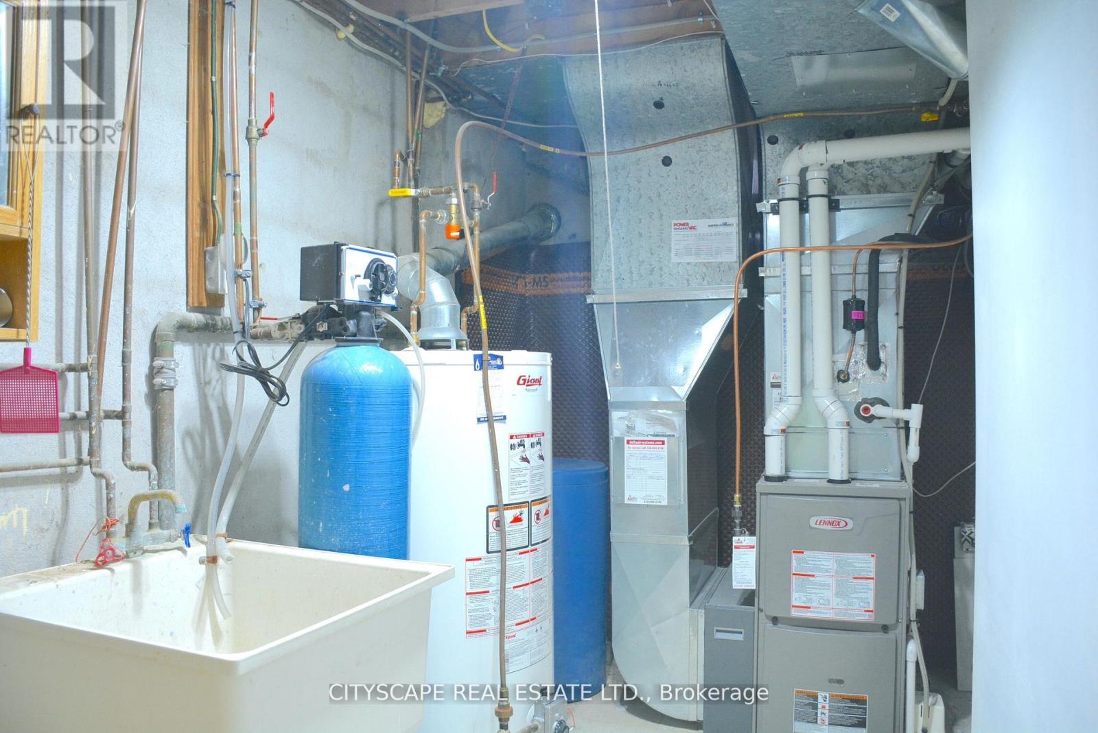 258 Lorne Avenue, Kitchener, Ontario  N2M 3Y8 - Photo 24 - X12571552