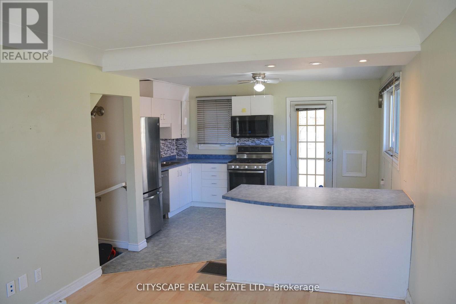 258 Lorne Avenue, Kitchener, Ontario  N2M 3Y8 - Photo 7 - X12571552