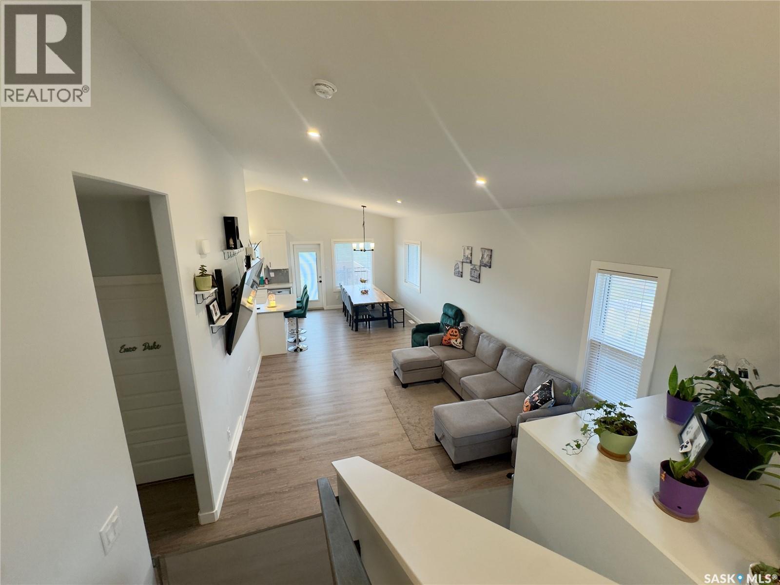 302 Pepper Place, Saskatoon, Saskatchewan  S7V 1S7 - Photo 11 - SK024168