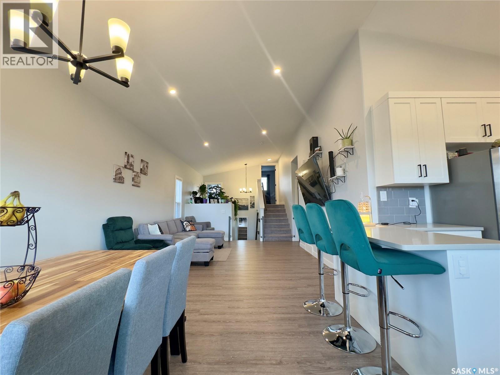 302 Pepper Place, Saskatoon, Saskatchewan  S7V 1S7 - Photo 12 - SK024168