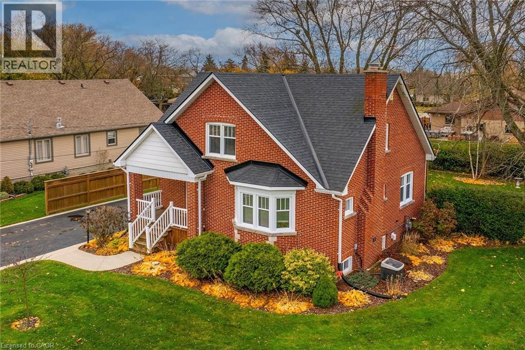 11 Sherring Street S, Hagersville, Ontario  N0A 1H0 - Photo 3 - 40788419