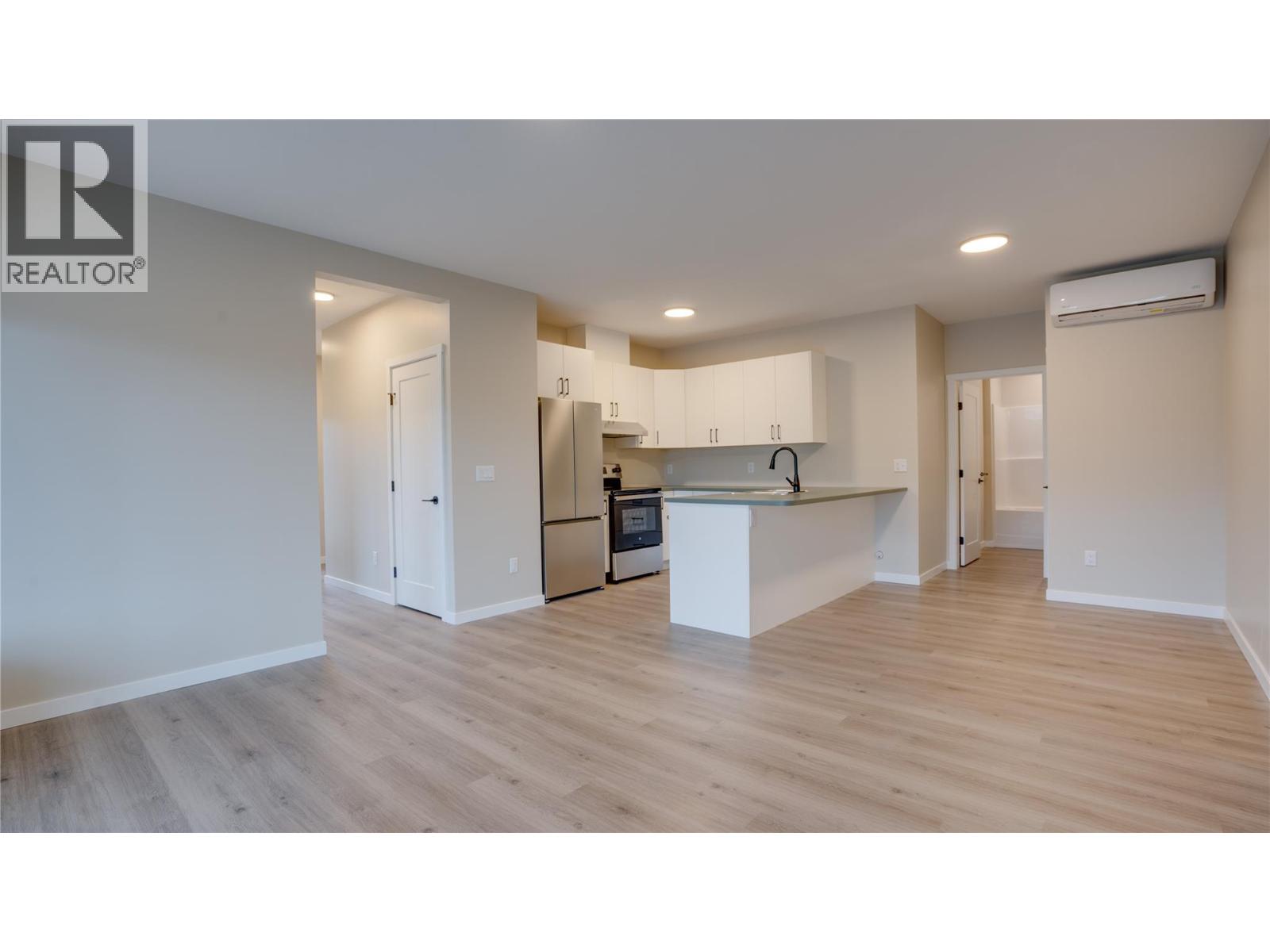 2123 Mountain View Avenue, Lumby, British Columbia  V0E 2G0 - Photo 45 - 10369445