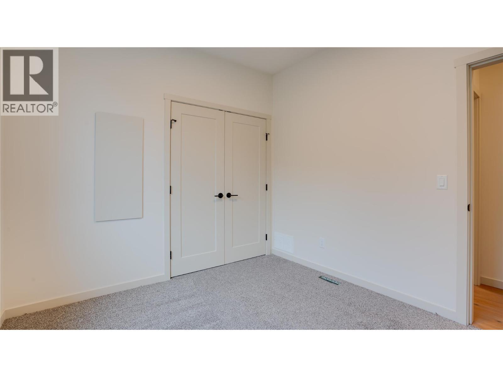 2123 Mountain View Avenue, Lumby, British Columbia  V0E 2G0 - Photo 27 - 10369445