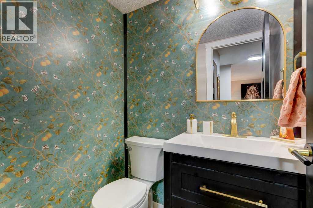 22 Hunters Gate, Okotoks, Alberta  T1S 1K9 - Photo 22 - A2268453