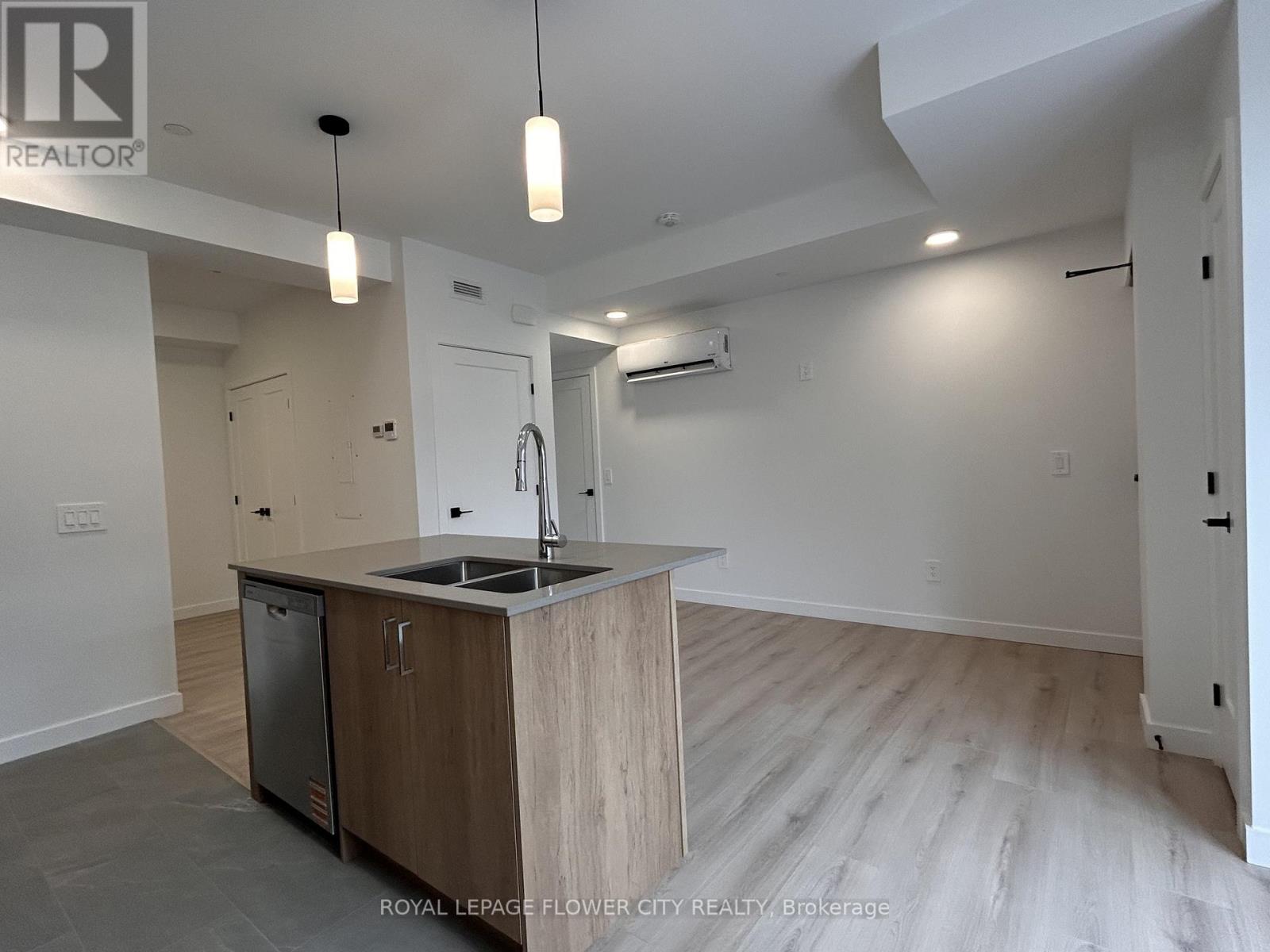 49 - 31 Mill Street, Kitchener, Ontario  N2G 2Y2 - Photo 12 - X12567906