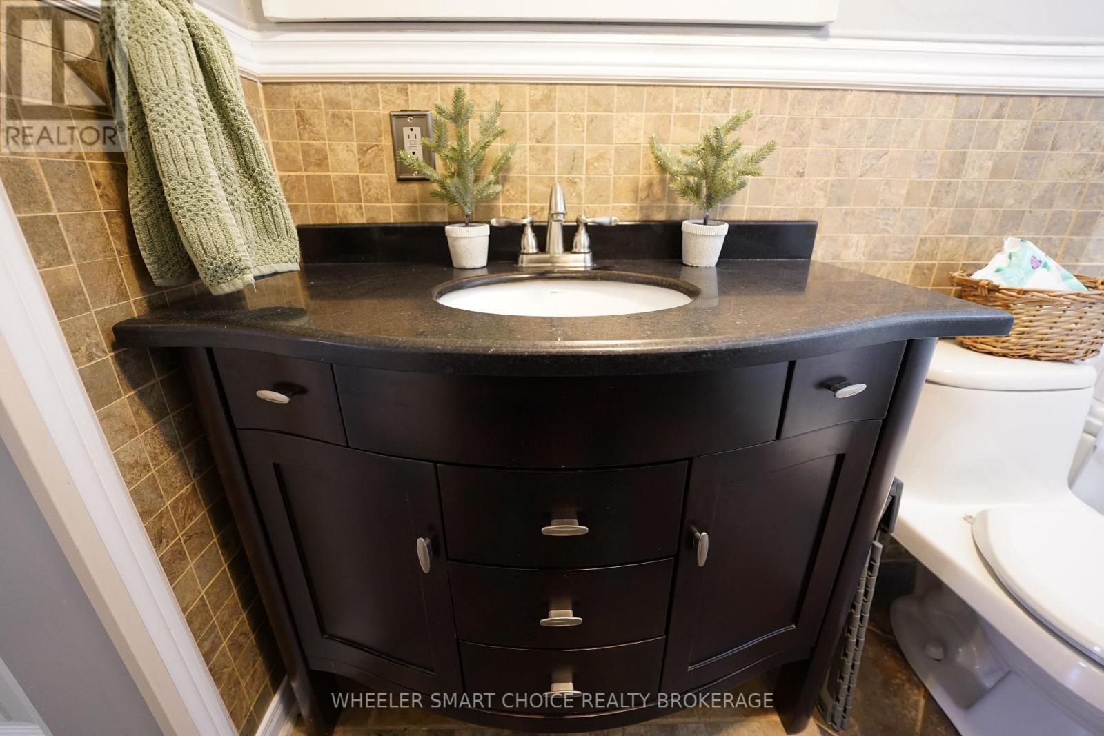 402 Cline Avenue, Cornwall, Ontario  K6J 5M8 - Photo 18 - X12571674