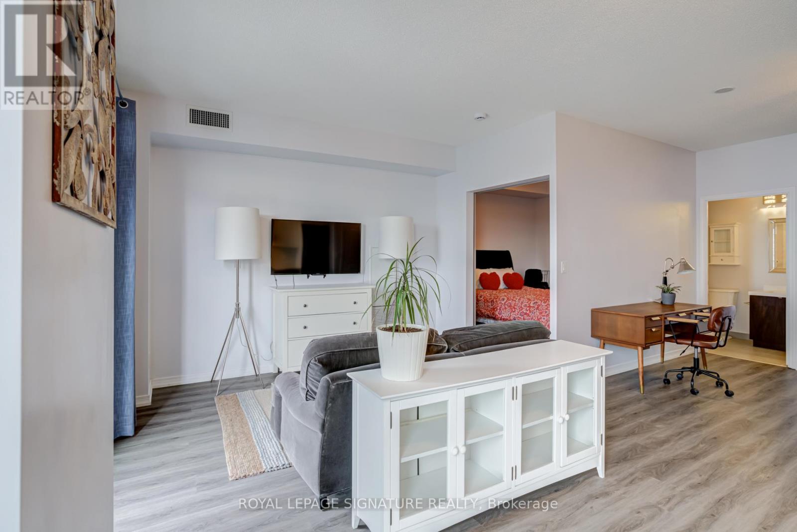 2108 - 352 Front Street W, Toronto, Ontario  M5V 0K3 - Photo 6 - C12449024