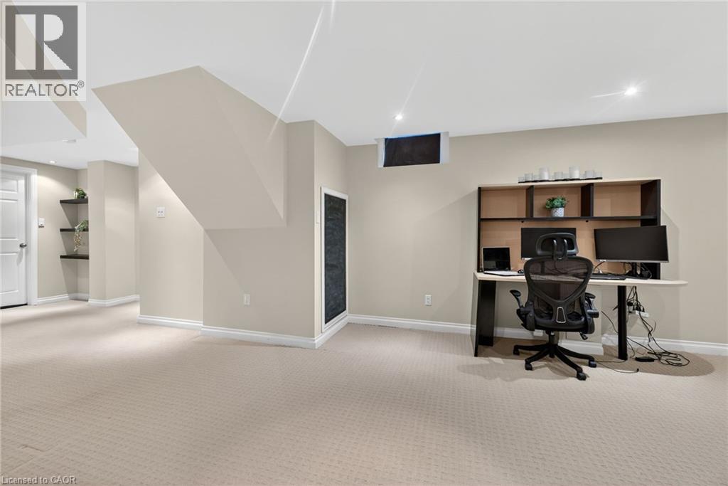 5612 Blue Spruce Avenue, Burlington, Ontario L7L 7K2 - Photo 33 - 40790051