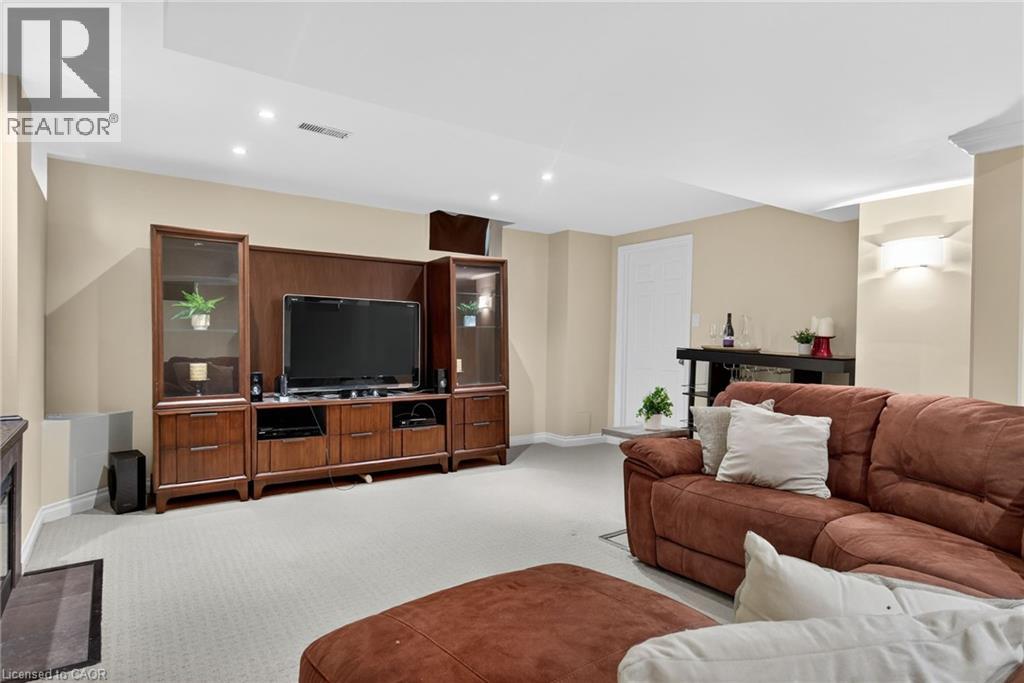 5612 Blue Spruce Avenue, Burlington, Ontario L7L 7K2 - Photo 34 - 40790051