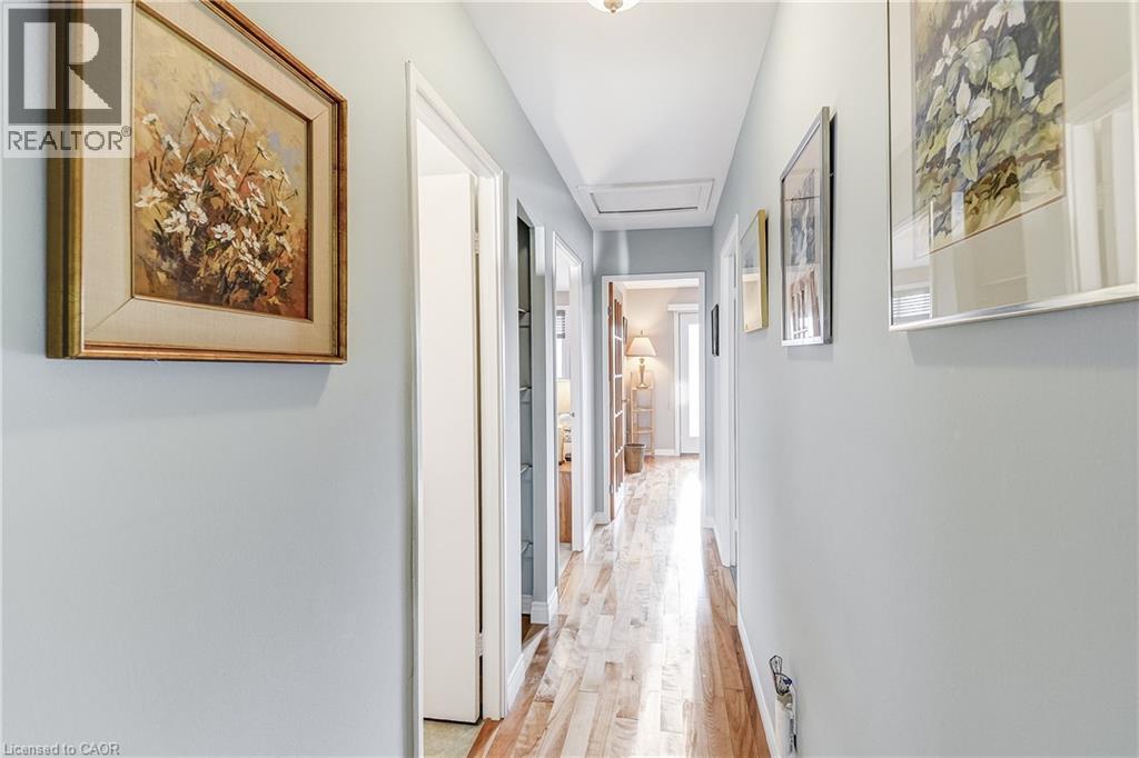 1324 Consort Crescent, Burlington, Ontario  L7M 1J7 - Photo 29 - 40789562