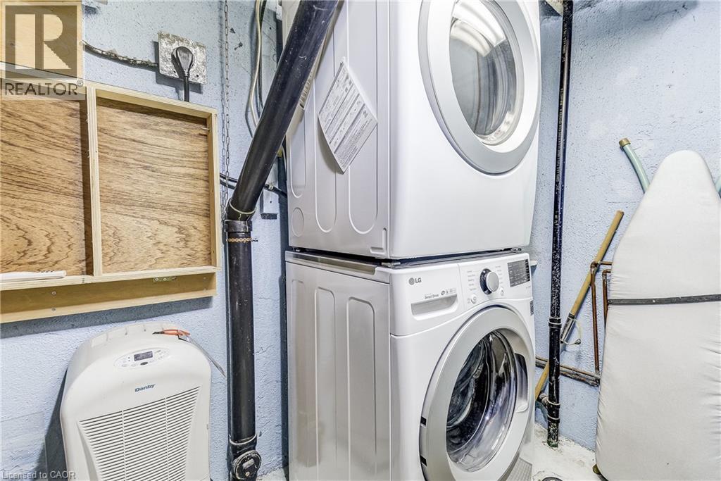 1324 Consort Crescent, Burlington, Ontario  L7M 1J7 - Photo 41 - 40789562