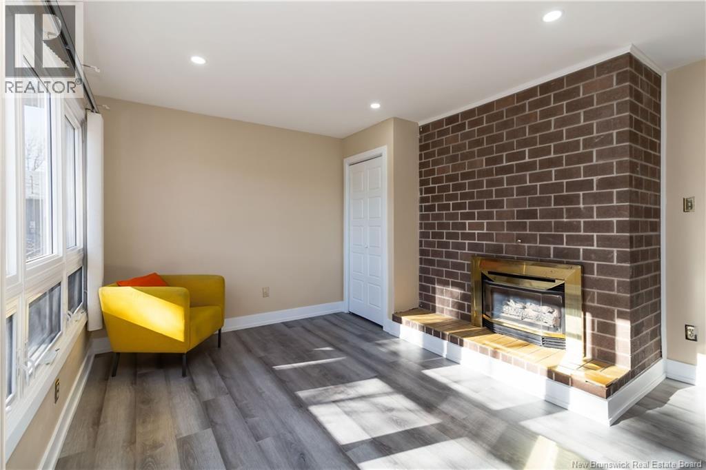 72 Anne Street, Moncton, New Brunswick E1C 4J6 - Photo 12 - NB130087