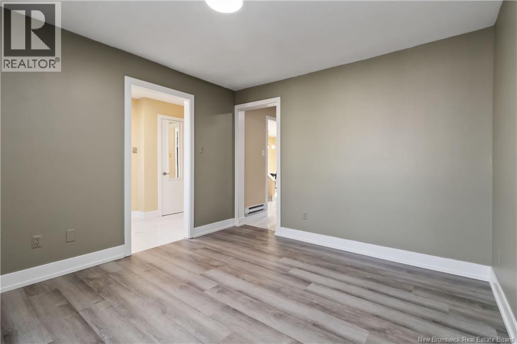 72 Anne Street, Moncton, New Brunswick E1C 4J6 - Photo 21 - NB130087