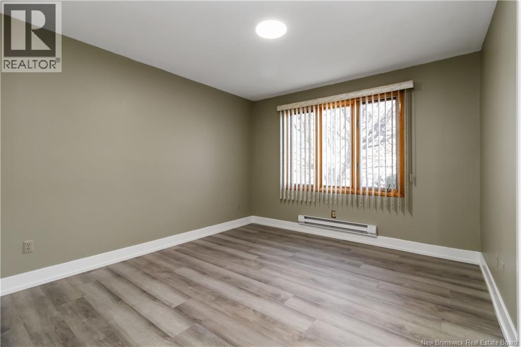 72 Anne Street, Moncton, New Brunswick E1C 4J6 - Photo 20 - NB130087
